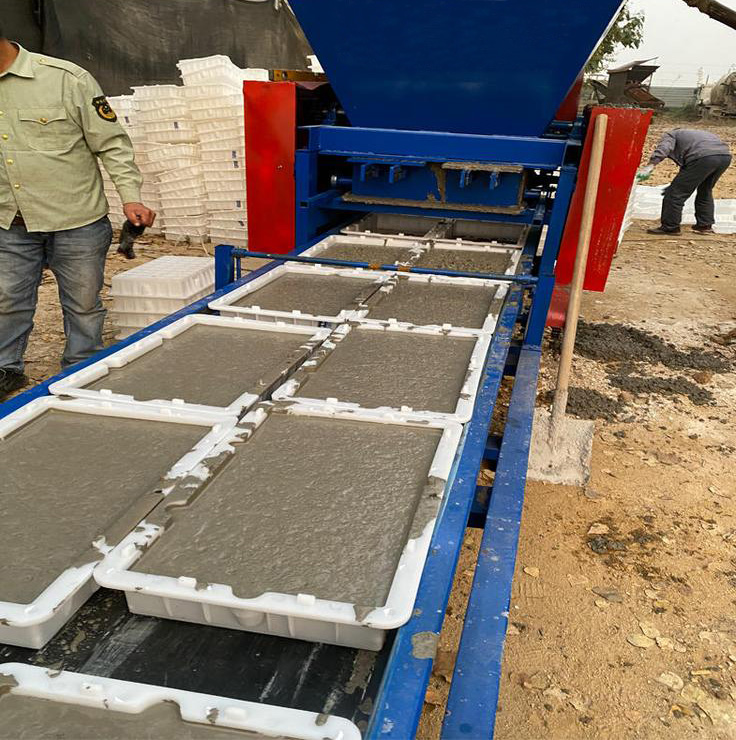 小型皮帶式水泥預制構(gòu)件設備